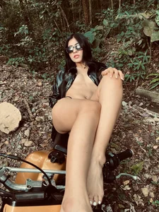 katty_lovelyy motorbike 🏍️ Bilde 4