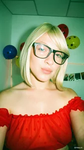 kylie_jonas Your Girl without limits зображення