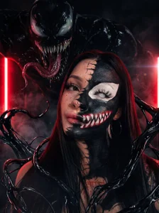 LisaaLiss Venomous Girl Pic 4