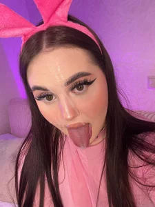 AlbertaLove_ Your naughty pink bunny🐰💗 Pic