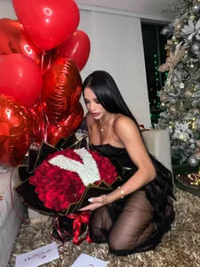 valerietnt Public Pic