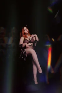 Red__Kate Public slika 9