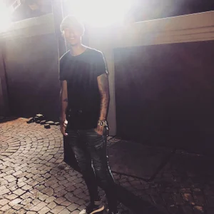 ZaddyBigDee Public 圖片