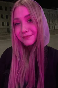 Emilicious Public صورة واحدة|Emilicious Public صورتان|Emilicious Public  6 صور|Emilicious Public  6 صورة