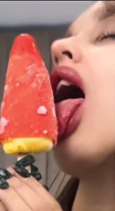 SandraTucker kullanıcısının New video! don't miss it. You'll love it! albümü -  fotoğraf