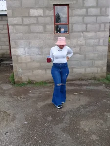 CurvyQueenx2のPublicの 2枚の写真