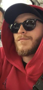 Adam_Meyer10の😎😎の 3枚の写真