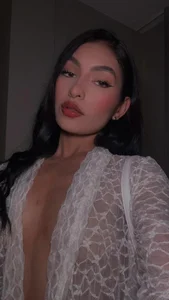 gigi_rosee Public Billede