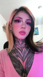 Nickidoll66_ Public Pic 2