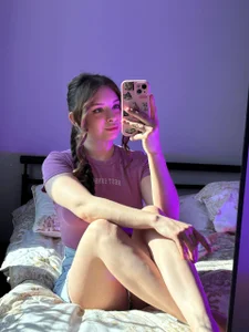 selenamils Public  4টি ছবি