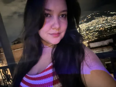 EvaBigBoobs Red stripes look good on me slika 2