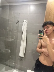 yoursexyjose kullanıcısının You sexy Jose albümü -  3 fotoğraf