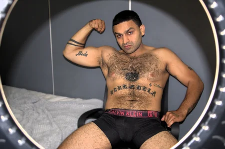 LeonidasKaiserのhairy bodyの 7枚の写真