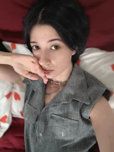 AnneAvelin cute photos for you slika