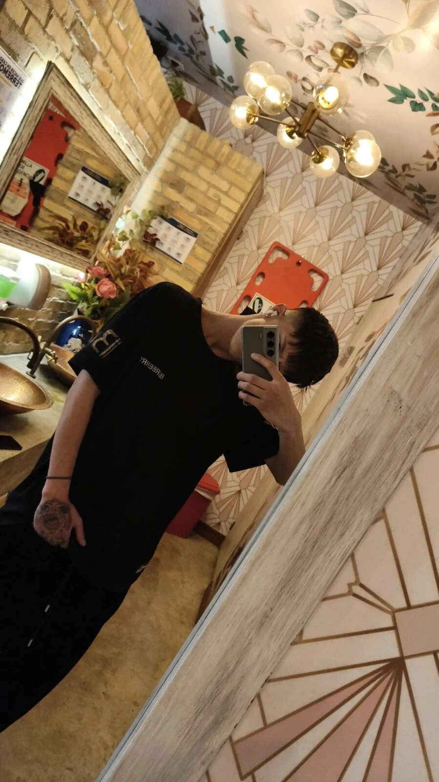 MikeHunteer 熱門圖片 4123