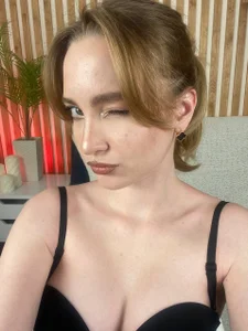 EllaBloom Public 사진 2