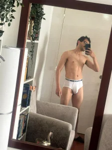 Public od CuriousTomX  4 snímek