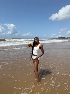 Beach 🏖️ de ZENDAYA_CASTING Foto 4