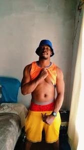 PrinceOfPtyCity Public Foto 2