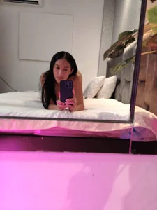 RoseTaylor__ Public  6টি ছবি