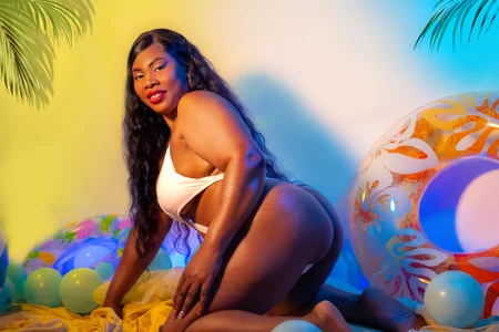 JackyNorris Summer has arrived, it is very hot here🔥 Εικόνα 8