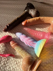 jenniekitty 🤭💓 my toys, play with me Pic