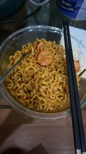 ali_za88 hungry Immagine 