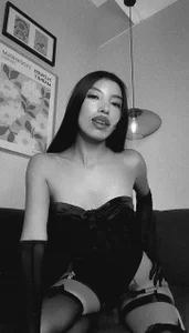 Tiffany_Low Black and white desire Immagine  5