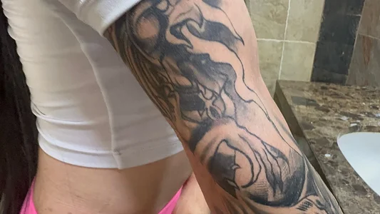 Public od IsabellaLabu  5 snímek