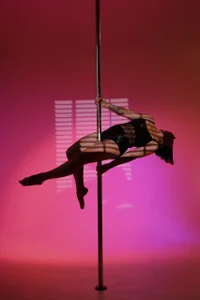 EveLibston poledance Εικόνα 5