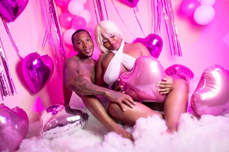 bigbutti_naomi Valentine's Day 💘 Pic