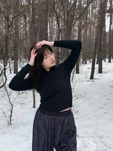 Katarina_Fox_ Winter Forest Pic