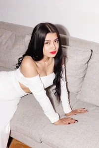 Elegant❤️‍🔥 de Emilygh1_ Foto 5