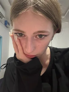NicoleLouis