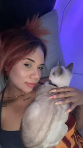 PrettyKittyAGT kisses Pic 3
