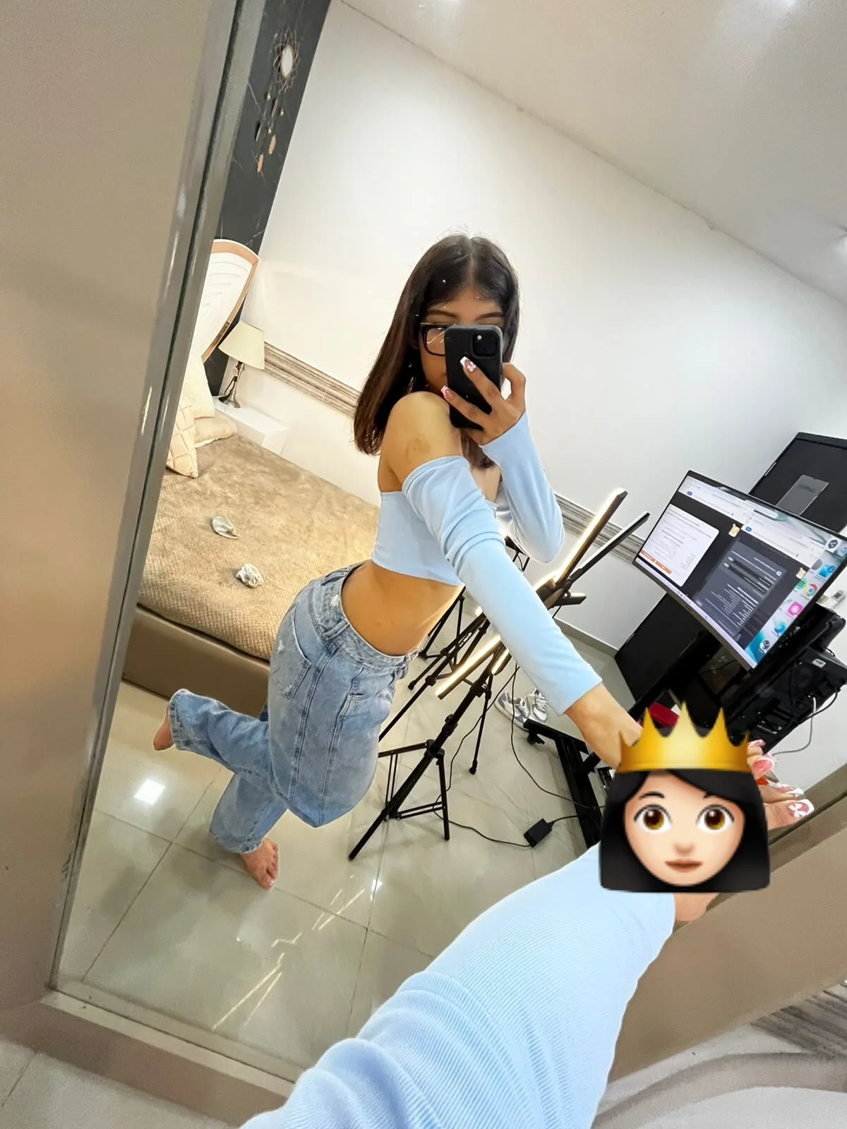 Luna_Femme Public Immagine  2