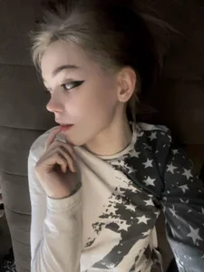KarriKaselのYour Rachel 💌🌷の 2枚の写真