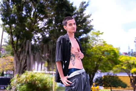 Anghell_BC: 🖤 Grip tight, don’t fall ( фото)