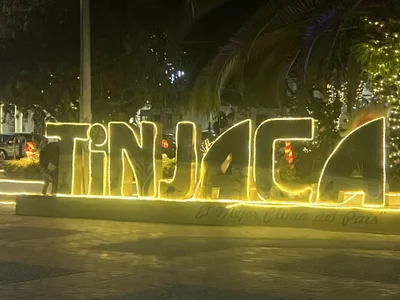 Food, travel, and unique moments od Alaia_Blosson  9 snímek