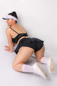 Public de mia_collins96  2 Imagens