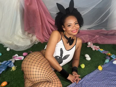 ChantalGarnerHappy Easter 🐰图片 2