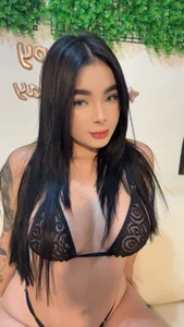 Amy_ruizz Today I'll warm up the gift... tomorrow you'll open everything 💝🔥Happy pre-birthday 🥳🍰🎂 Pic 2