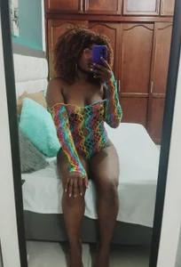 NAOMY_COOPER Public Poză 5