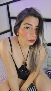 ElizabethAdams_ kullanıcısının I want to be only your property albümü -  2 fotoğraf