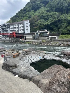 pai-chin-kun: Public ( 3 фото)