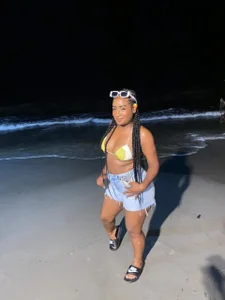 alika_lowe me ❤️ Pic