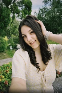 Mila_banana me Pic 5