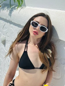 Jullia_CarterFeel the hot summer💦🍓 Bild 2