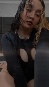 Show me your love❤️ od TaraBlack  3 snímek