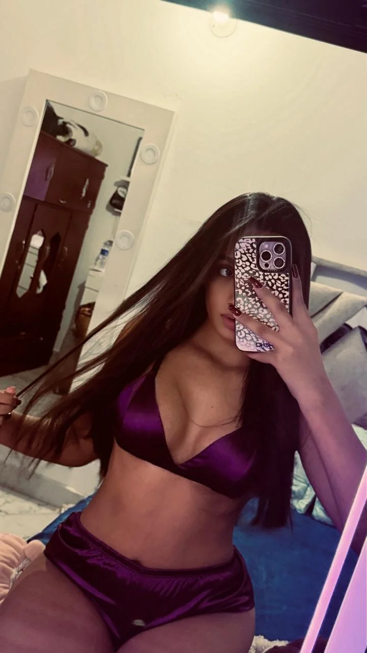 Ảnh Thịnh Hành của mia_rossi_7 3243